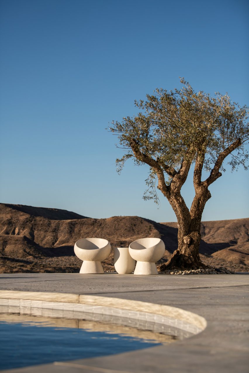 Hata domed home in California by Anastaiya Dudik