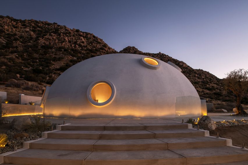 Hata domed home in California by Anastaiya Dudik