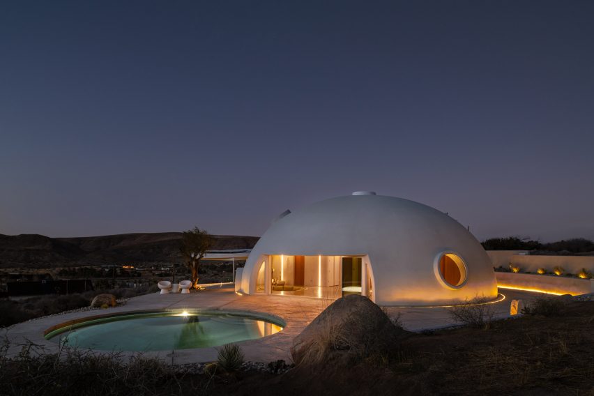 Hata domed home in California by Anastaiya Dudik