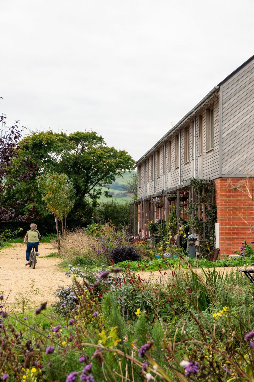 Hazelmead co-housing in Dorset by Barefoot Architects