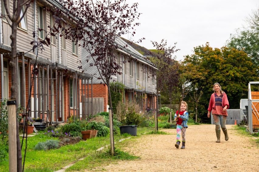 Hazelmead co-housing in Dorset by Barefoot Architects