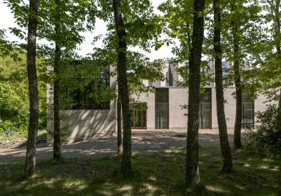 Højvangen Church by Henning Larsen