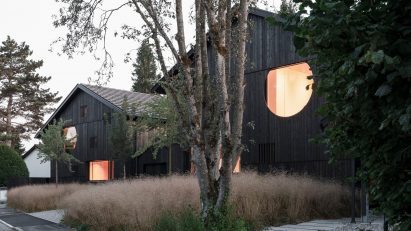 House with One Pillar by Buero Wagner