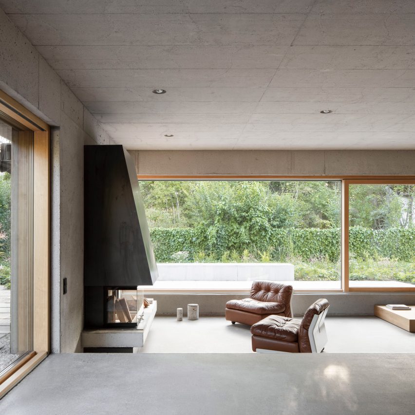 House with One Pillar by Buero Wagner