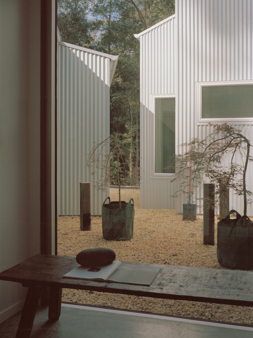Ironbark House by Klaus Carson Studio