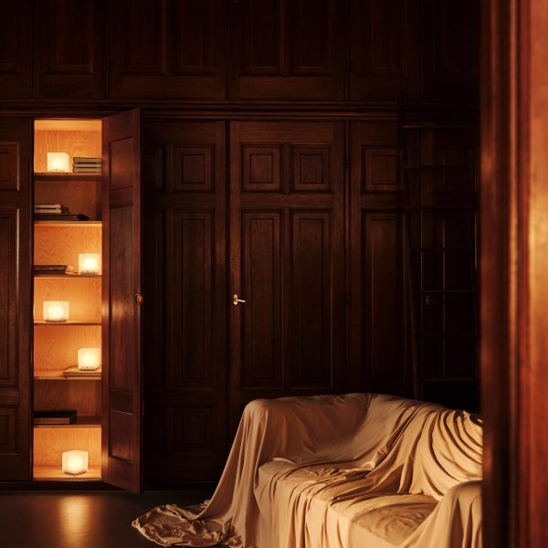 Lee Broom presents portable Chant table lamp