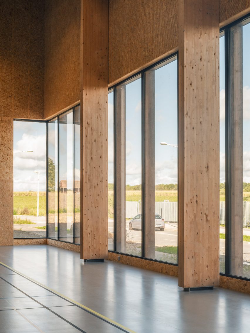 Marie Marvingt Gymnasium by Ateliers O-S Architectes