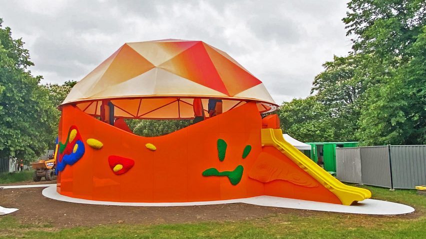 Peter Cook's Serpentine Play Pavilion