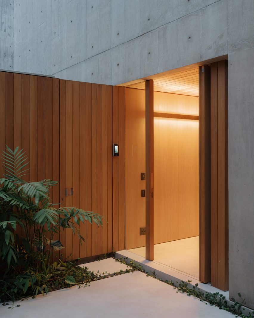 Rua Polônia House by Gabriel Kogan and Guilherme Pianca