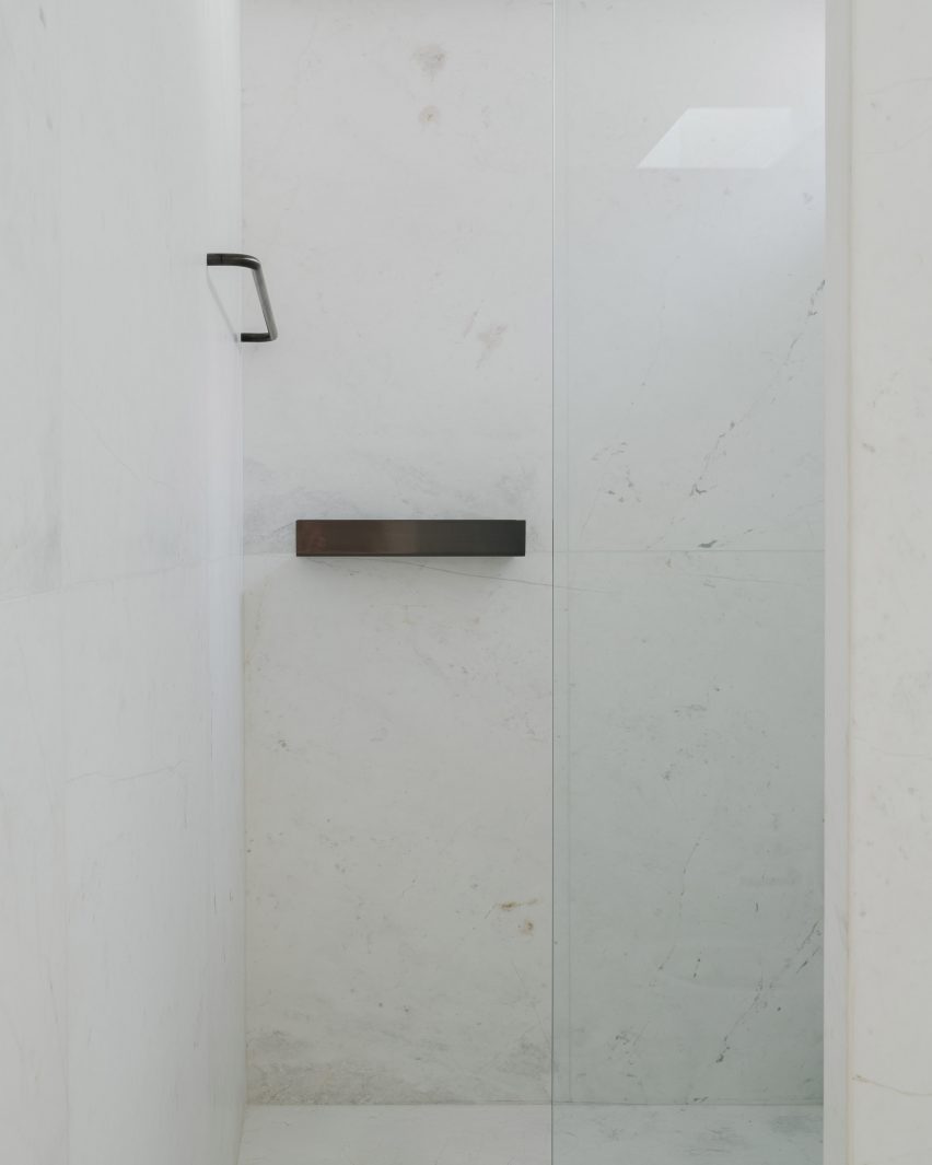 Rua Polônia House by Gabriel Kogan and Guilherme Pianca