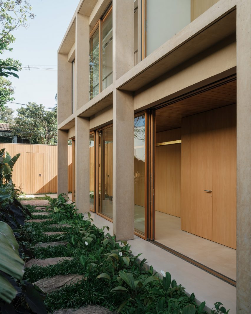 Rua Polônia House by Gabriel Kogan and Guilherme Pianca
