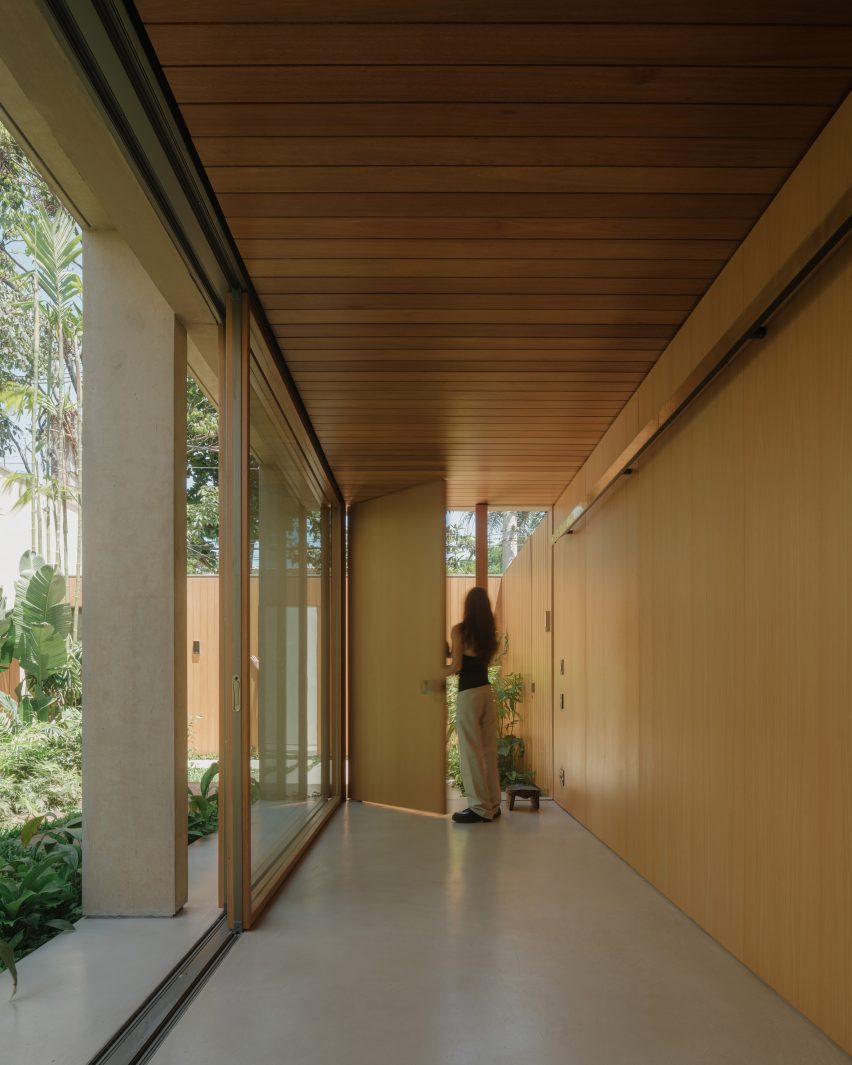 Rua Polônia House by Gabriel Kogan and Guilherme Pianca