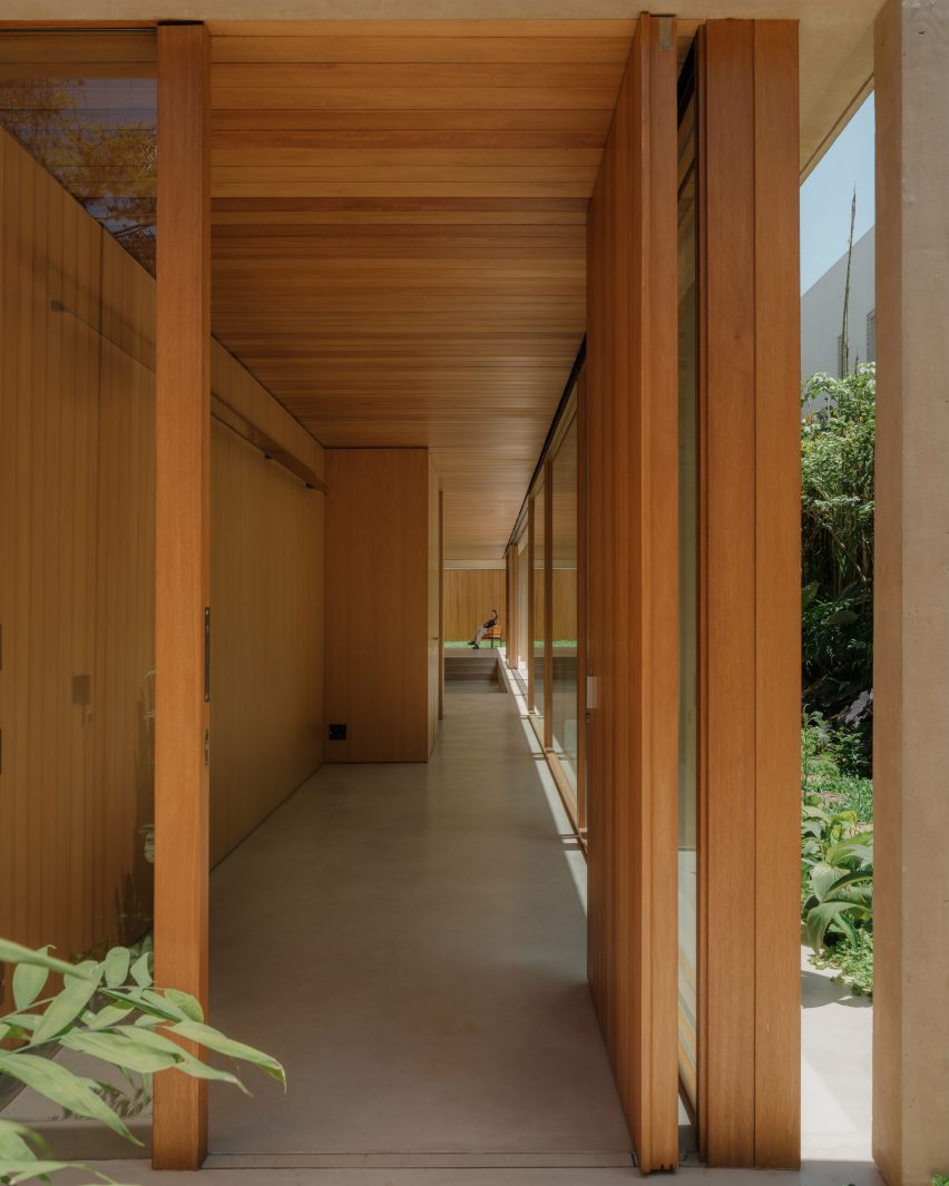 Rua Polônia House by Gabriel Kogan and Guilherme Pianca