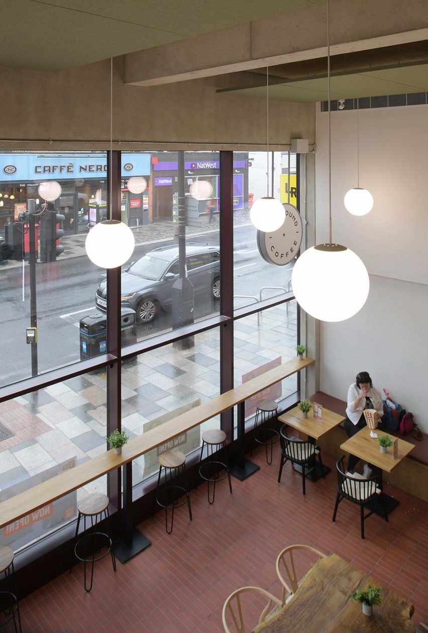 Co-working mezzanine in library