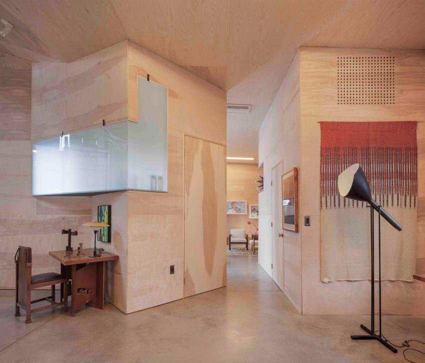 Steven Holl L-House