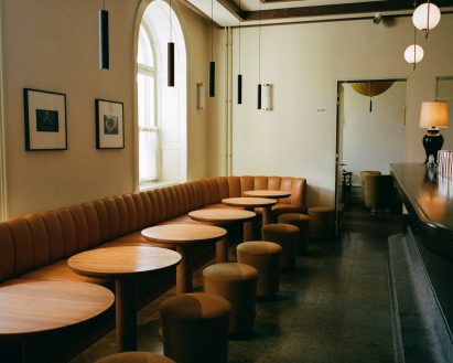 Arts and Crafts-style restaurant at Stockholm Stadshotell