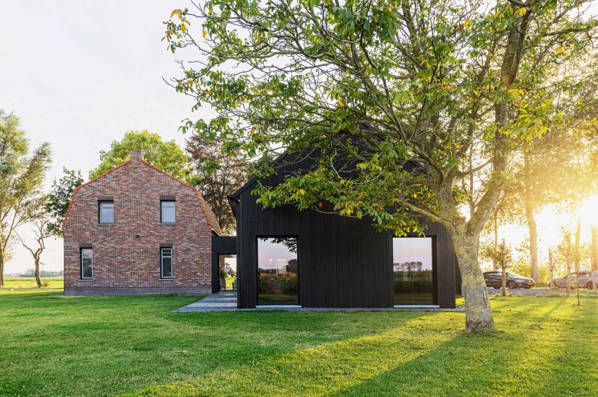 Shadow Barn by Studioquint
