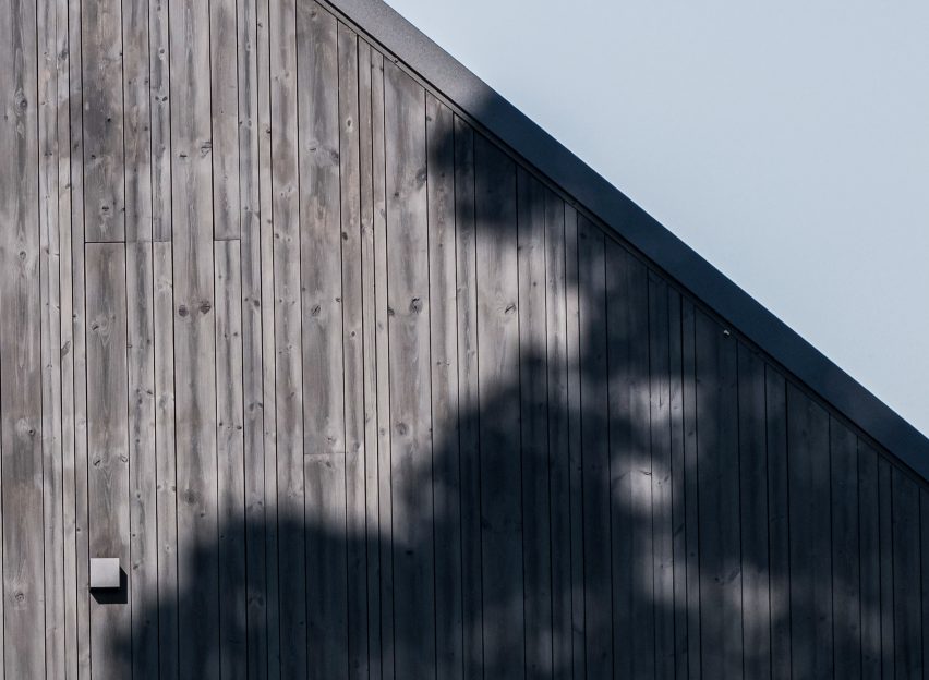Shadow Barn by Studioquint