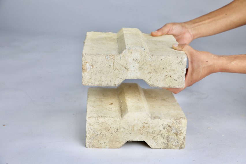 Sugarcrete blocks made from sugarcane waste