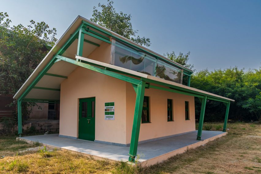 School in India made from Sugarcrete by University of East London researchers
