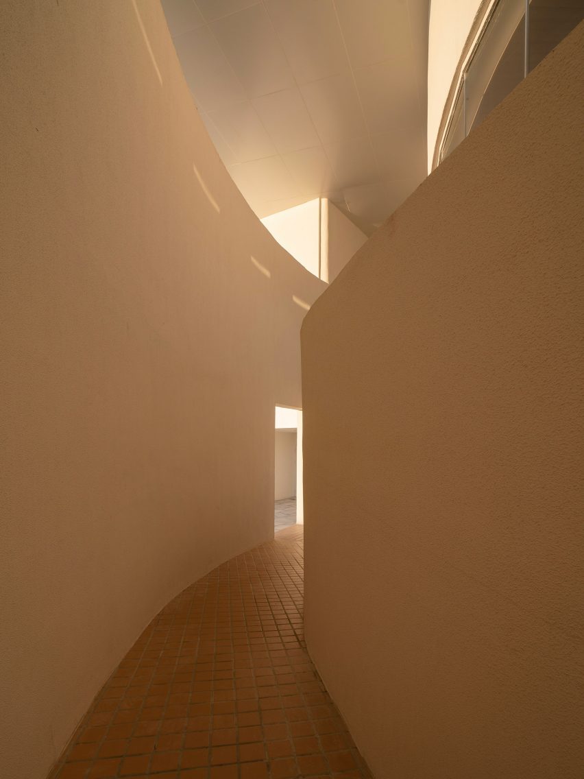 Tide's Echo Hall by Trace Architecture Office