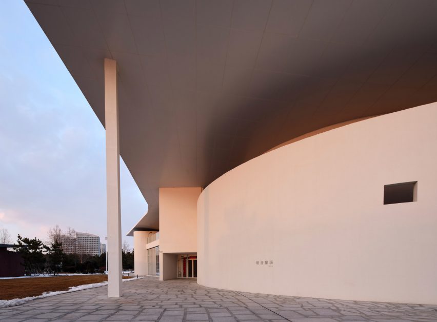 Tide's Echo Hall by Trace Architecture Office