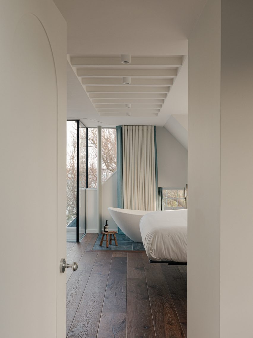 The Island by Will Gamble Architects