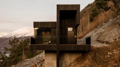 18-07 Holiday Home by Office Inainn