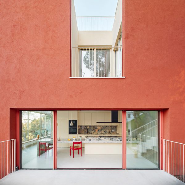 Casa Magarola by Raul Sanchez Architects