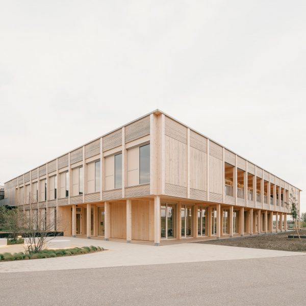 Windkraft Simonsfeld by Juri Troy Architects