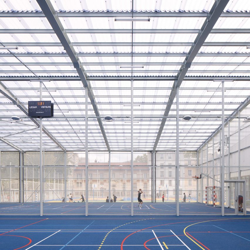 Sports Centre in Paris by Graal Architecture