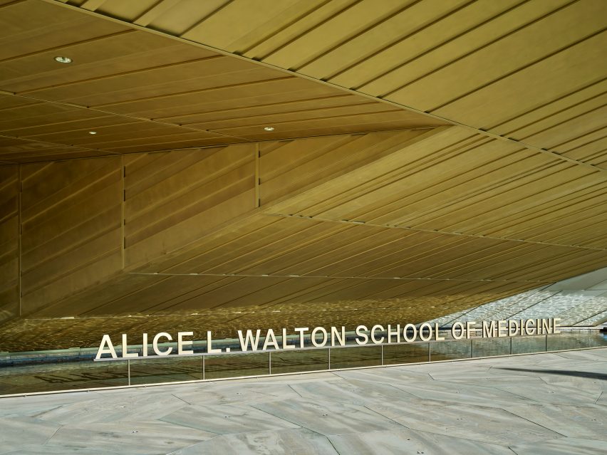 Alice Walton School of Medicine in Arkansas by Polk Stanley Wilcox