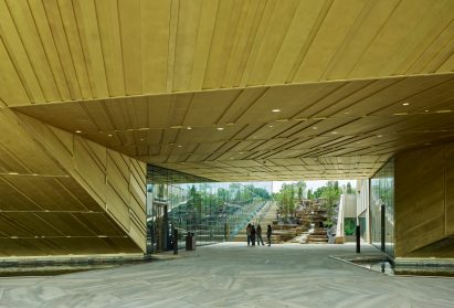 Alice Walton School of Medicine in Arkansas by Polk Stanley Wilcox
