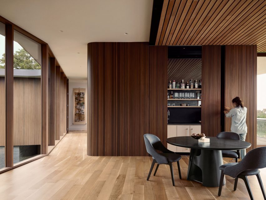 City Park Residence by Alterstudio Architecture