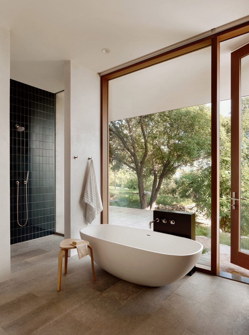 City Park Residence by Alterstudio Architecture