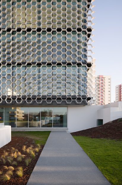 Hexagon facade at Arena Liga Portugal in Porto by OODA