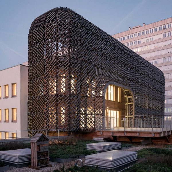 French library and refugee centre
