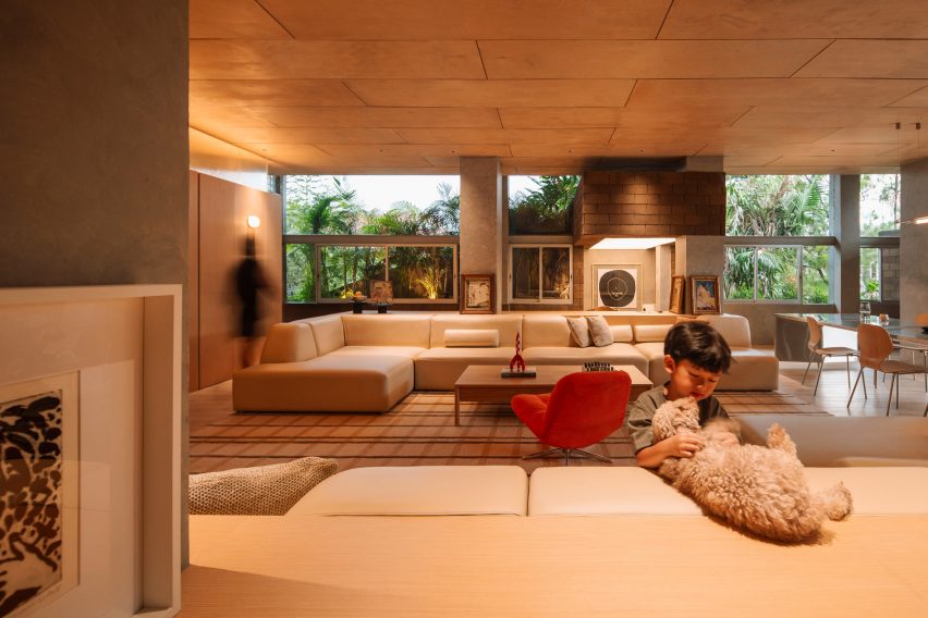 Attic Above Garden by RAD+ar