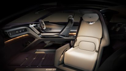 Rotating passenger seat in concept car