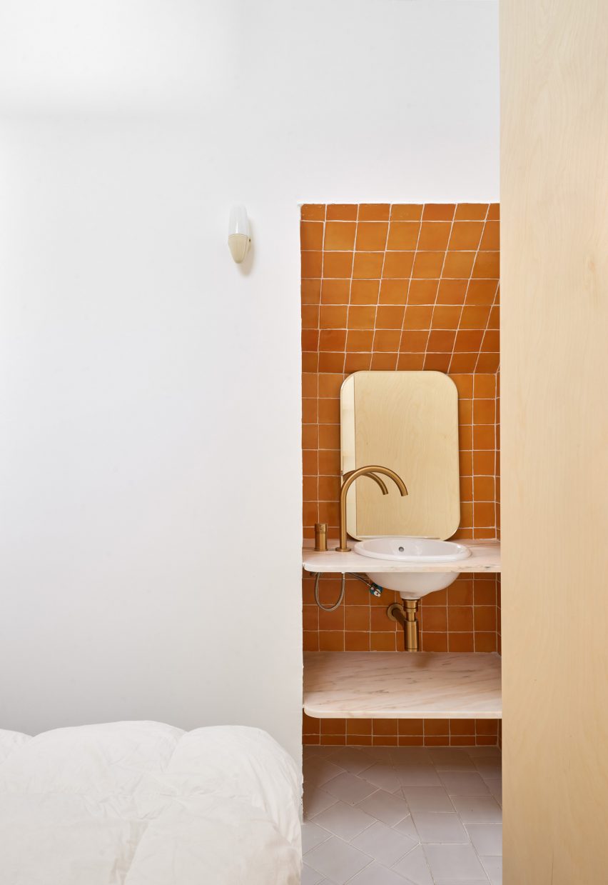 Casa Puerto by Lucas y Hernández-Gil