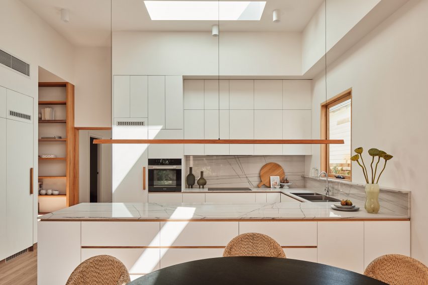 Cereus House by Circle Studio Architects