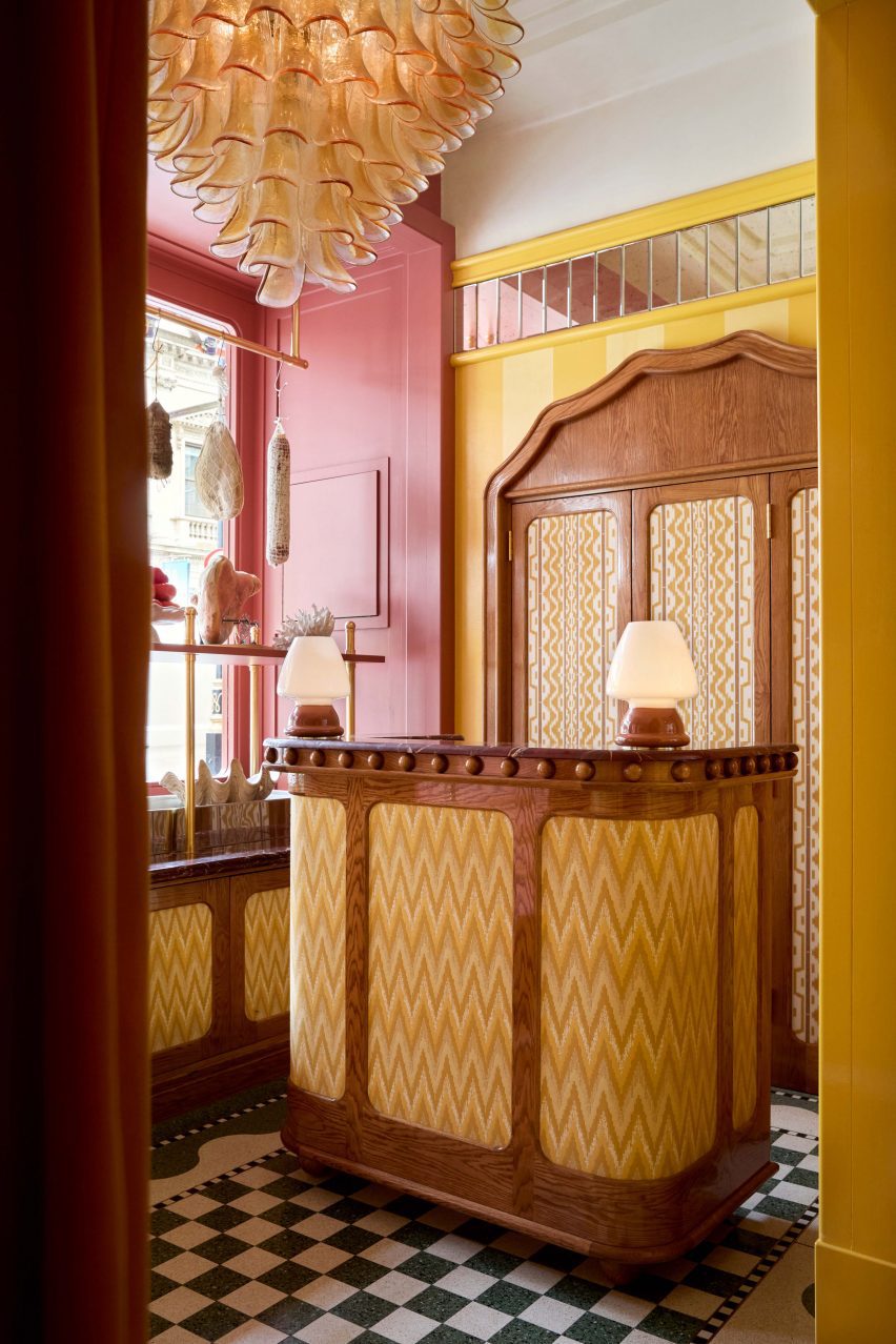 Cicchetti restaurant in London Piccadilly by Fettle