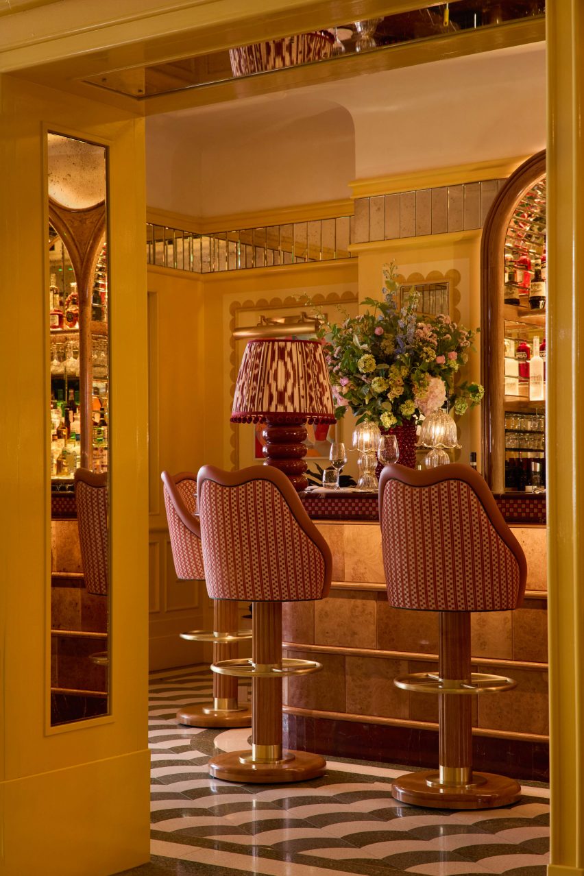 Cicchetti restaurant in London Piccadilly by Fettle