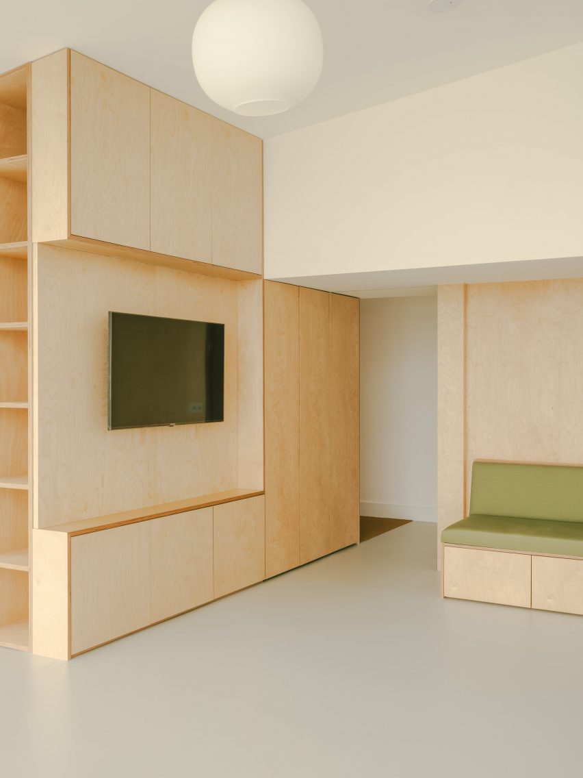Cruit Island house by Pasparakis Friel