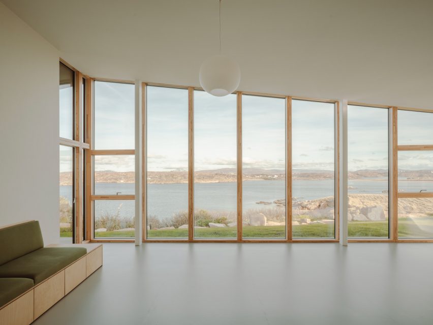 Cruit Island house by Pasparakis Friel