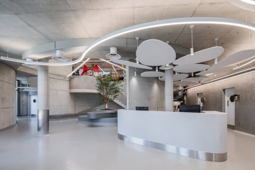Vet hospital in Albania by Davide Macullo Architects