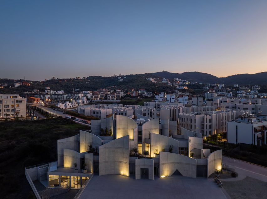 Vet hospital in Albania by Davide Macullo Architects