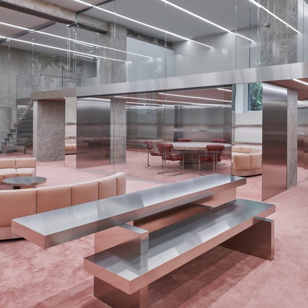 Paris Texas Headquarters by Studioboom