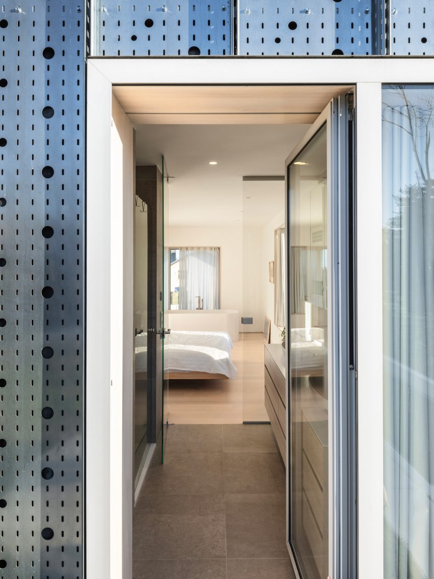 Double Villa Bukovac house in Zagreb by Njiric+ Arhitekti