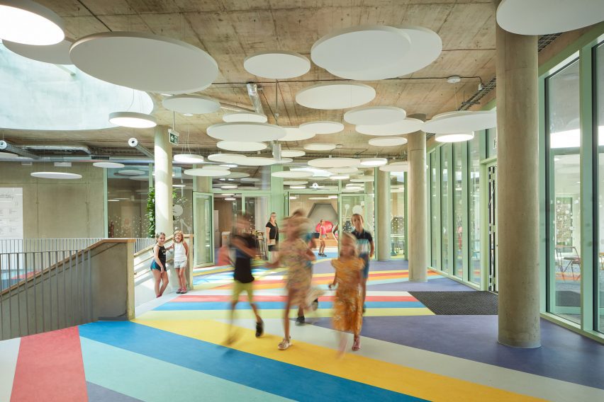 Frič Brothers Elementary School by Atelier 6